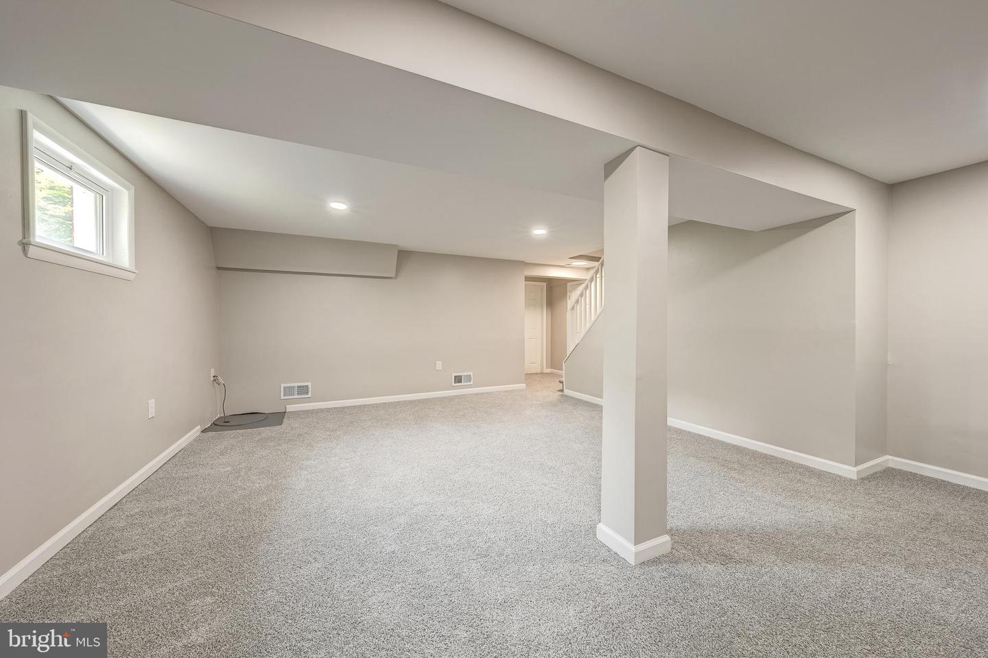 130 Whitmoor Ter Property Photo 21