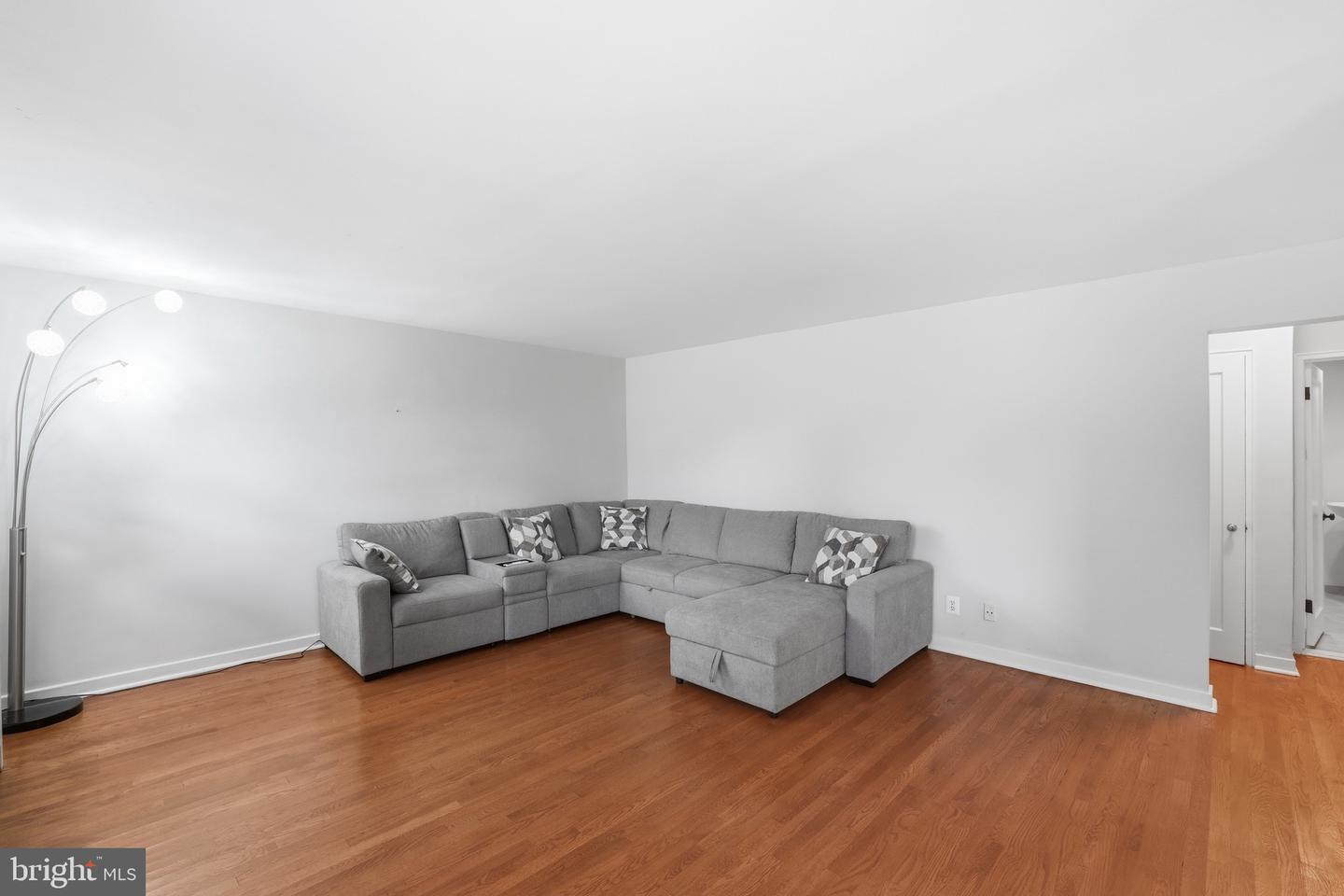 2316 Colston Dr #101 Property Photo 3