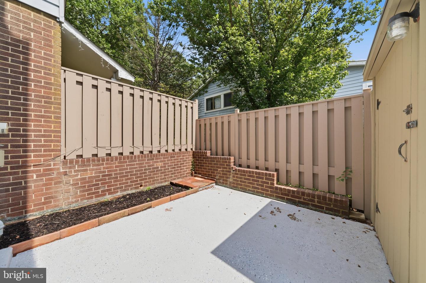 18724 Paprika Ct Property Photo 31