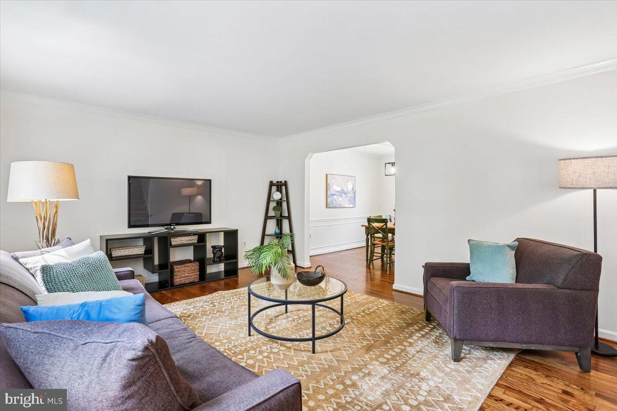 13 Pitt Ct Property Photo 3
