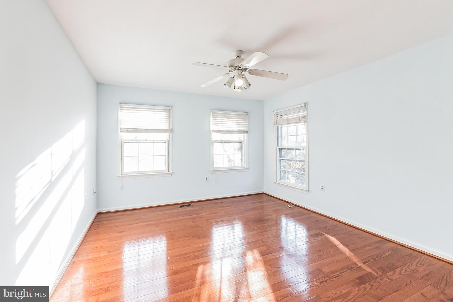 14524 Pebblewood Dr Property Photo 23