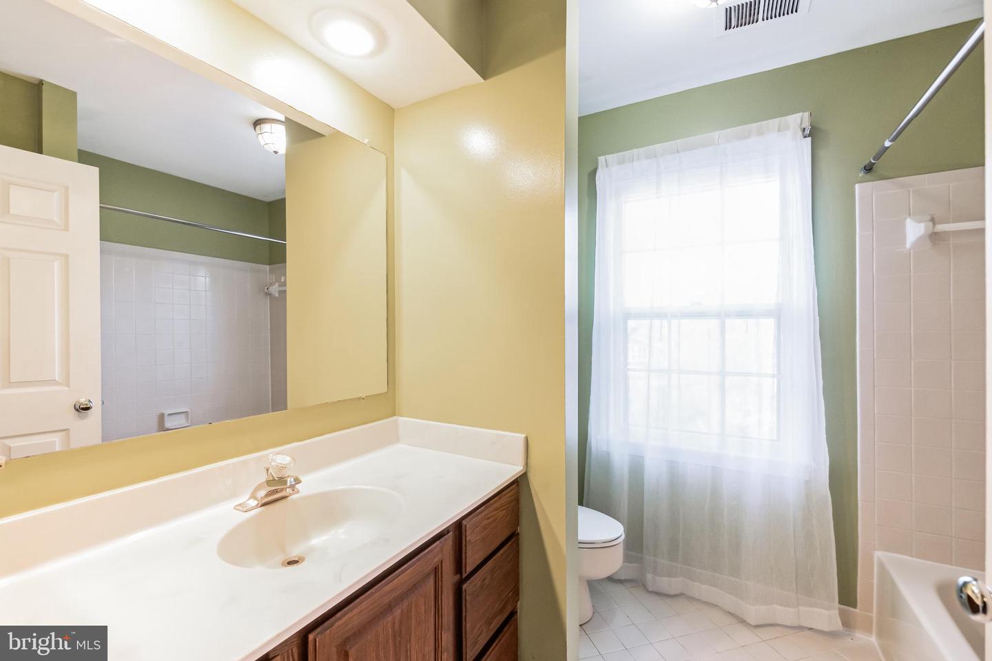14524 Pebblewood Dr Property Photo 26