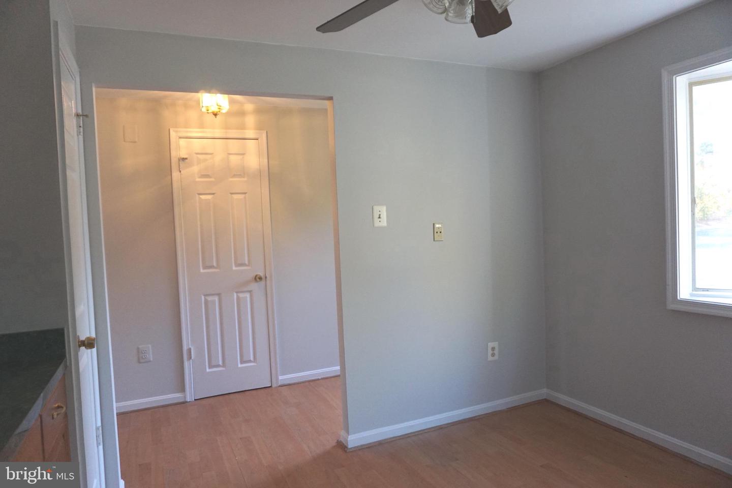 19 Shady Spring Pl Property Photo 8