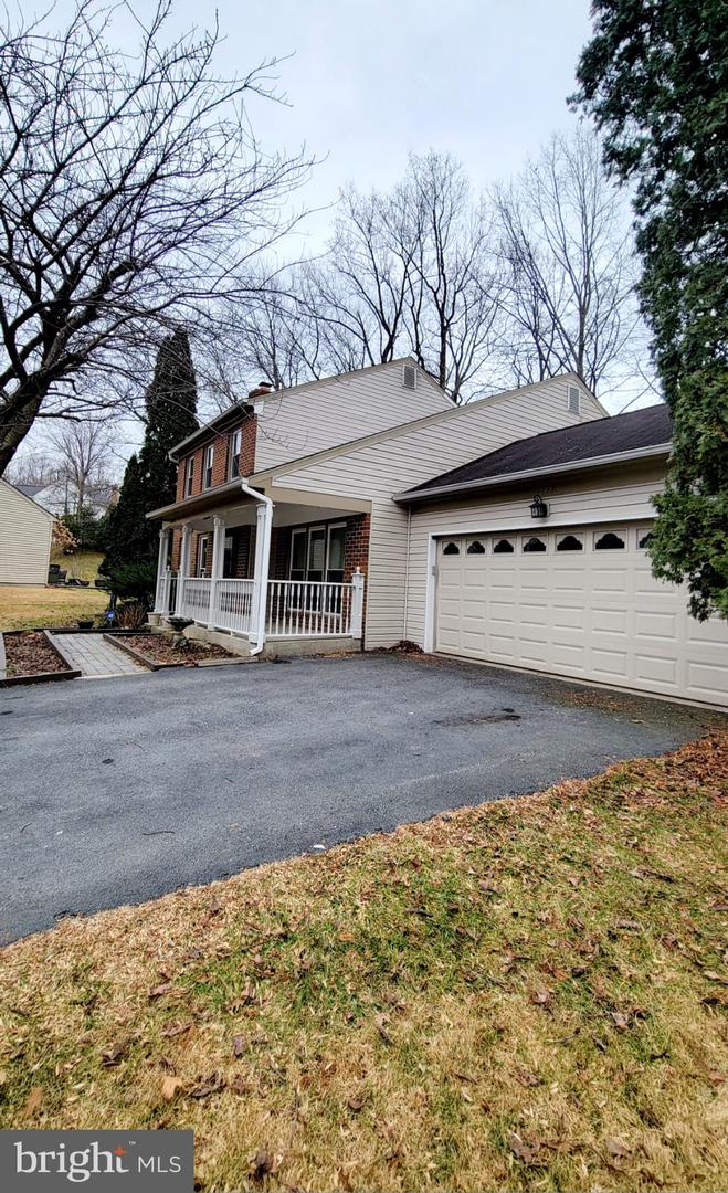 2205 Blue Valley Dr Property Photo 4