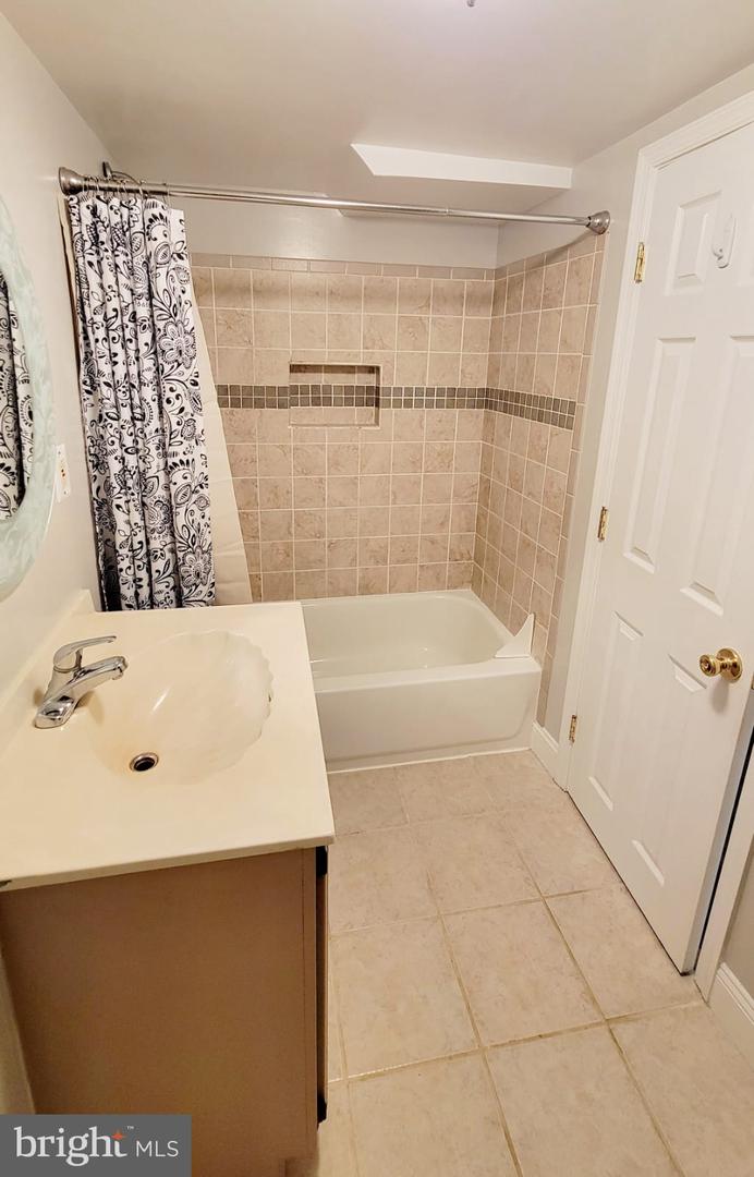 2205 Blue Valley Dr Property Photo 13
