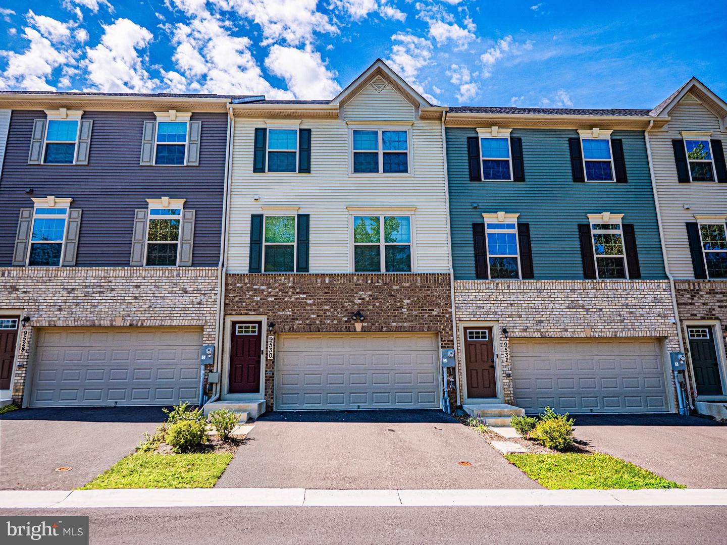 9530 Nature Trl Property Photo 3