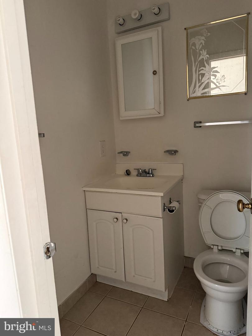 1010 Julian Pl Property Photo 12