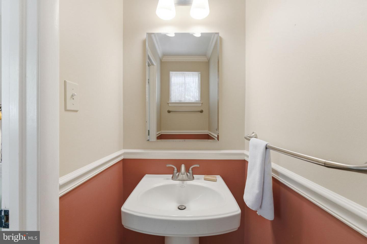 11408 Gilsan St Property Photo 28