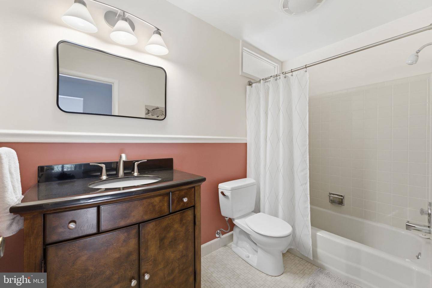 11408 Gilsan St Property Photo 34