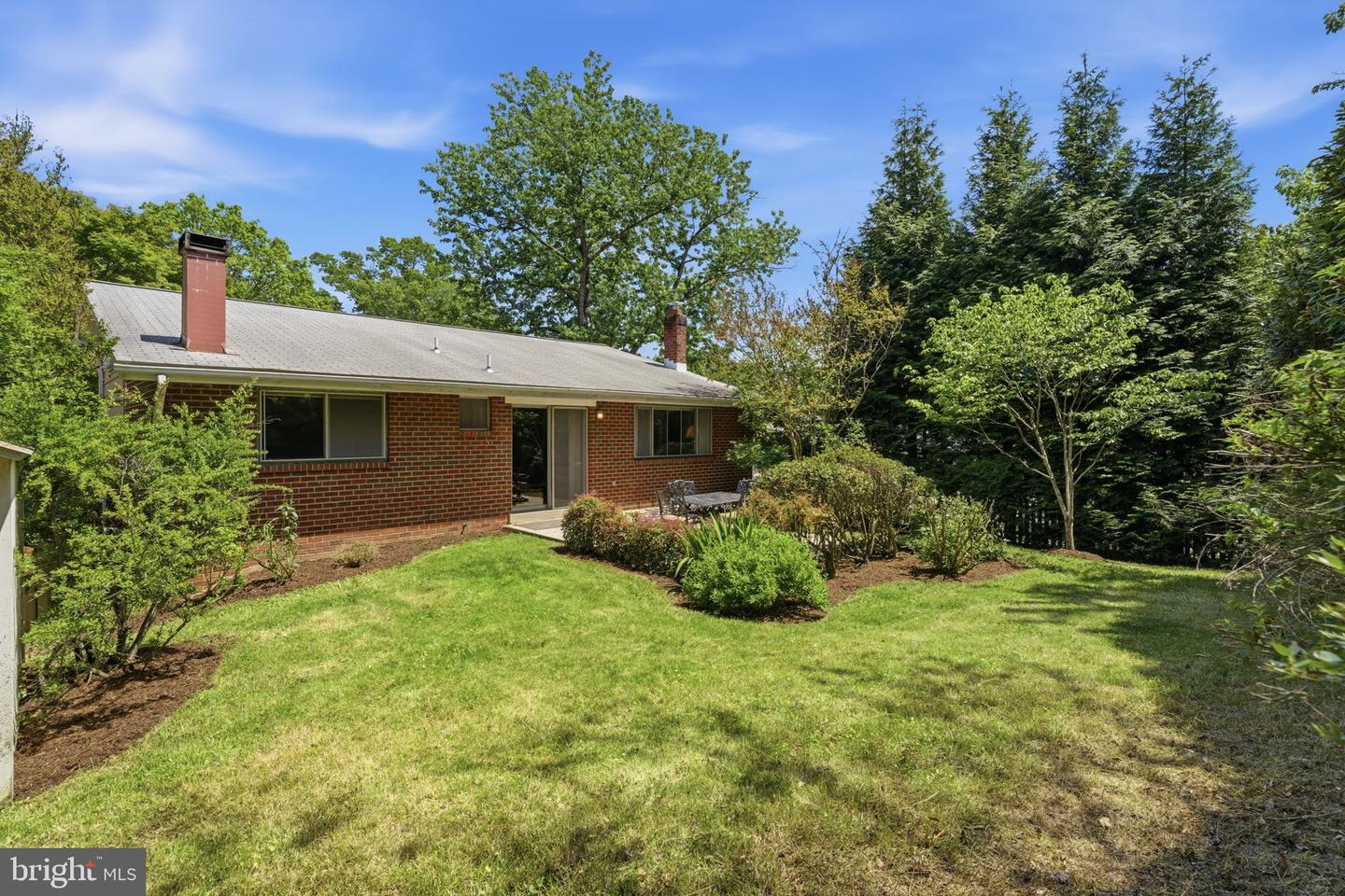 11408 Gilsan St Property Photo 52