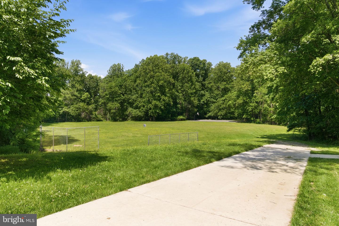 11408 Gilsan St Property Photo 63