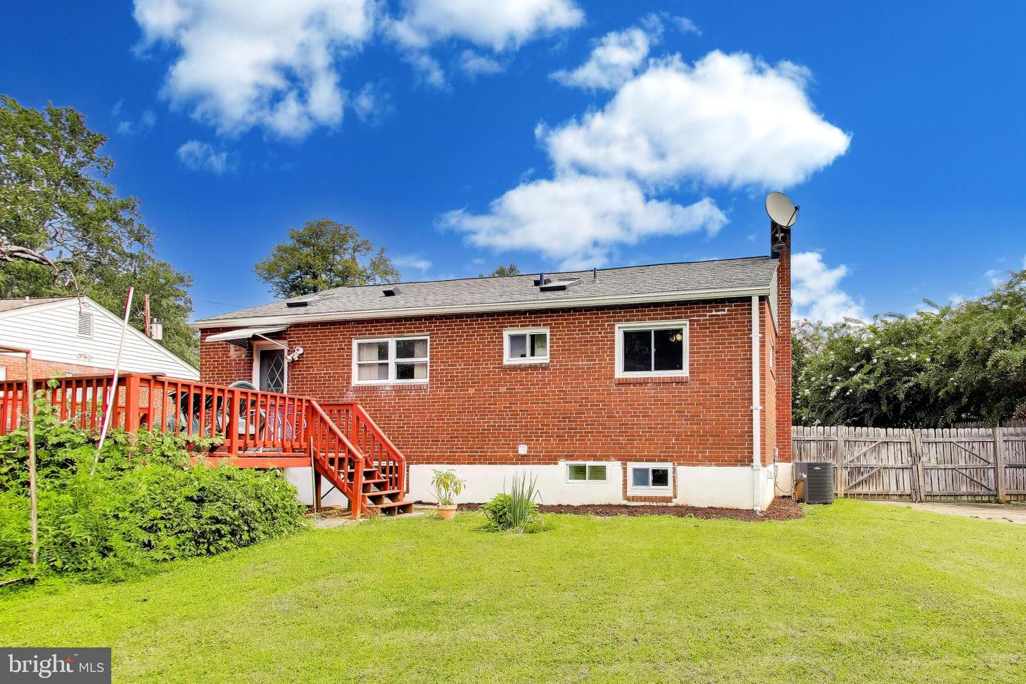 3951 Wendy Ln Property Photo 38