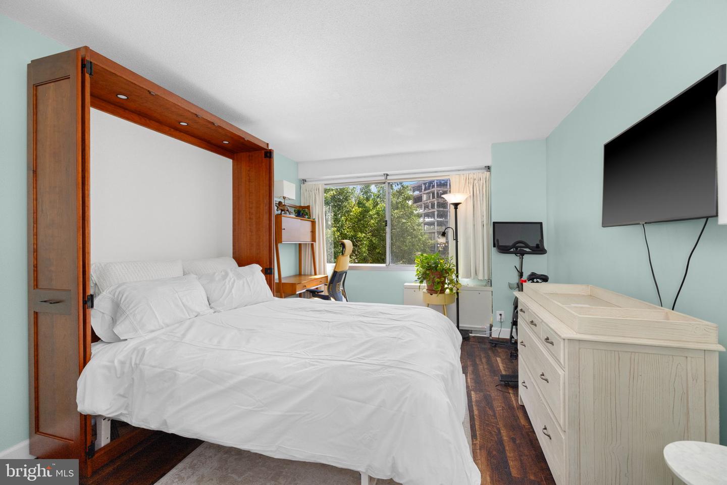 4515 Willard Ave #509s Property Photo 38
