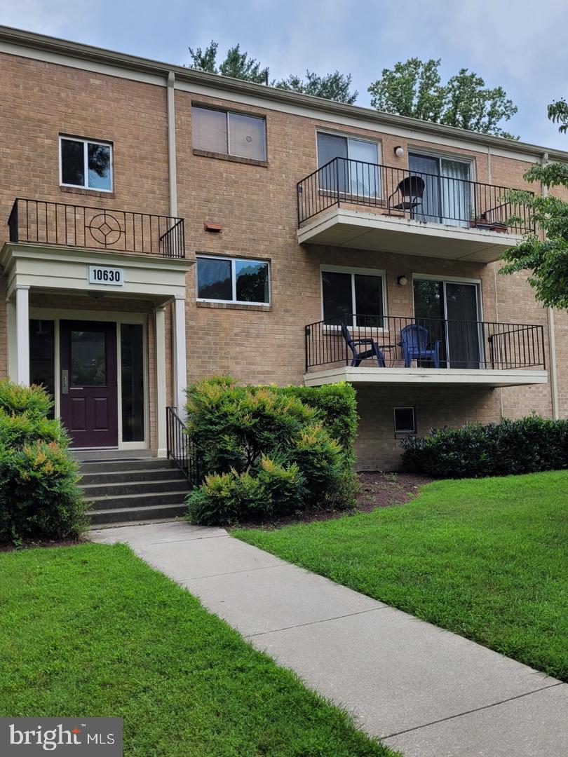 10630 MONTROSE AVE #104 Property Photo 1
