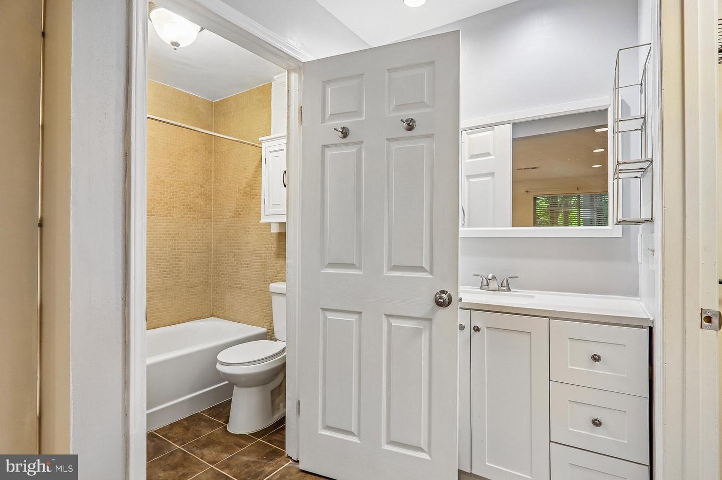 10707 Hampton Mill Ter #407 Property Photo 29
