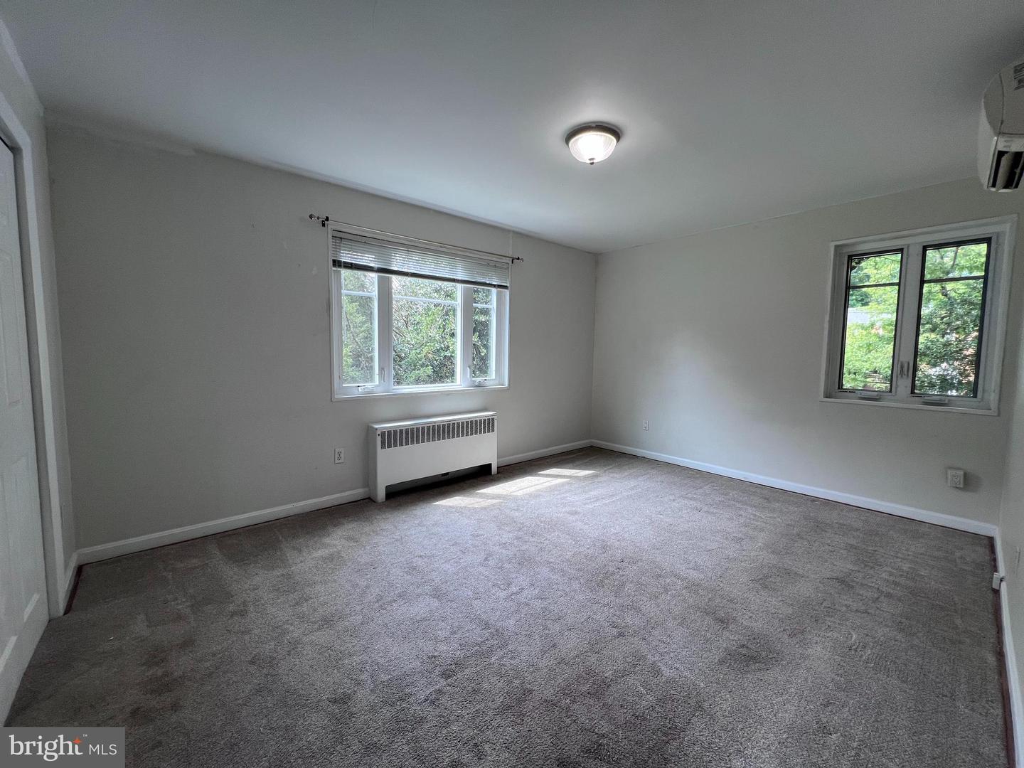 10413 Montrose Ave #m-201 Property Photo 19