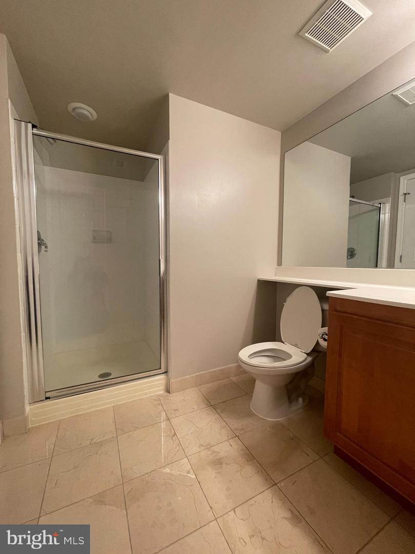 11710 Old Georgetown Rd #802 Property Photo 18