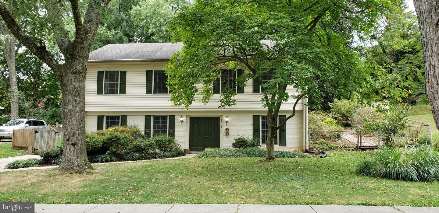 10316 Royal Rd Property Photo 1