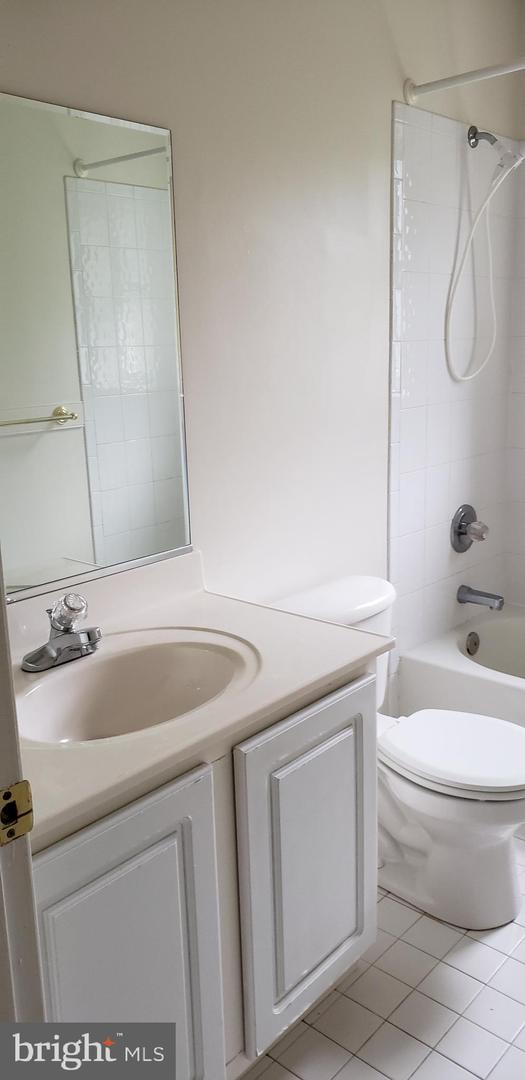 10316 Royal Rd Property Photo 20