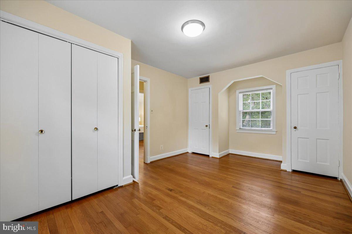 5805 Roosevelt St Property Photo 29