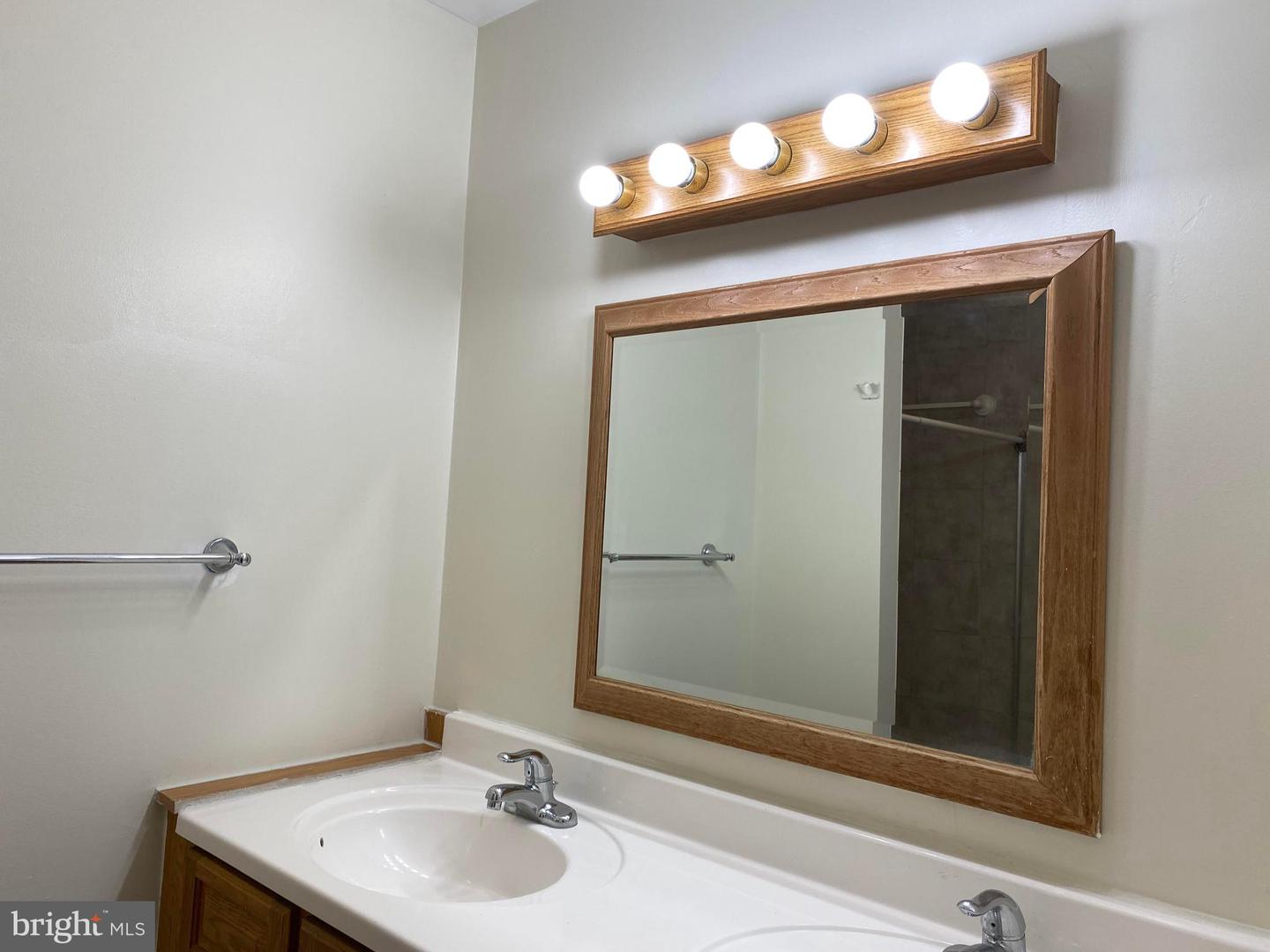 12909 Chathlake Ln Property Photo 24