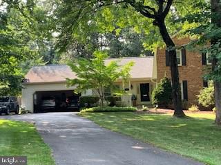 1038 Carnation Dr Property Photo 1
