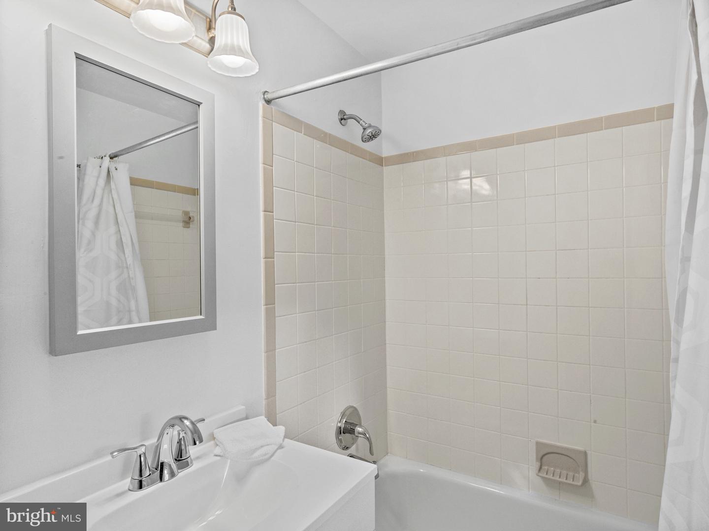 3603 Faircastle Dr Property Photo 21