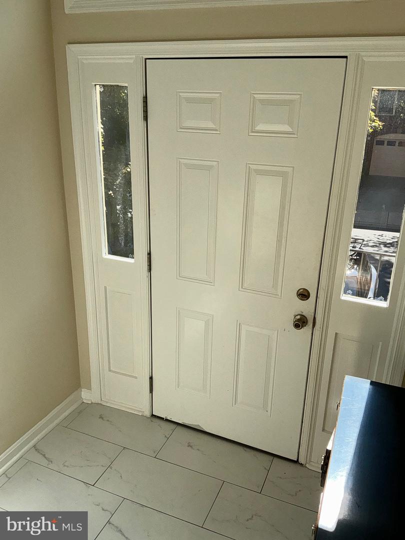 1311 Templeton Pl Property Photo 4
