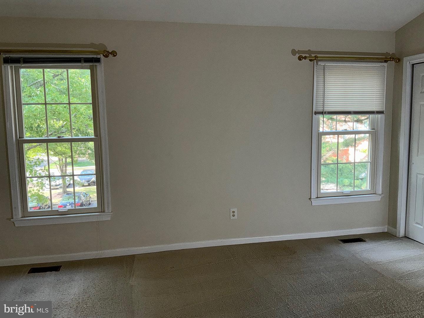 1311 Templeton Pl Property Photo 17