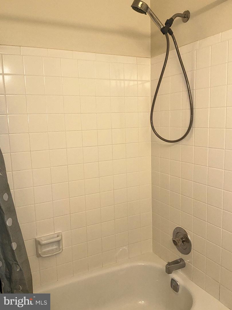 1311 Templeton Pl Property Photo 27