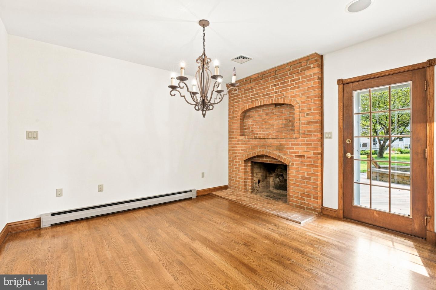 318 Duxbury Rd Property Photo 14