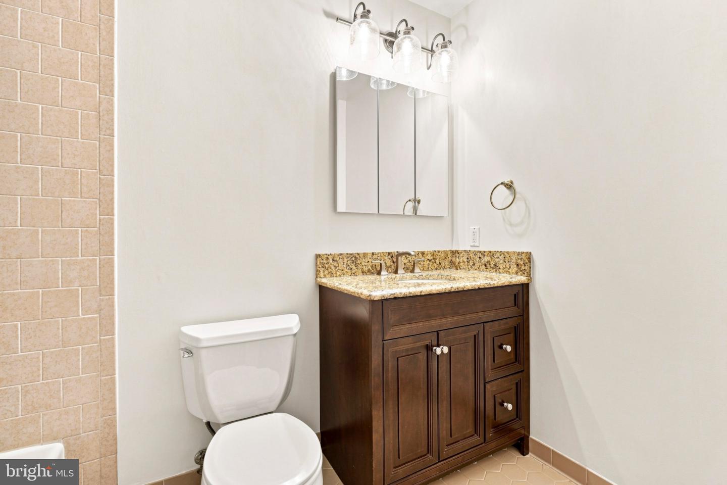 318 Duxbury Rd Property Photo 30