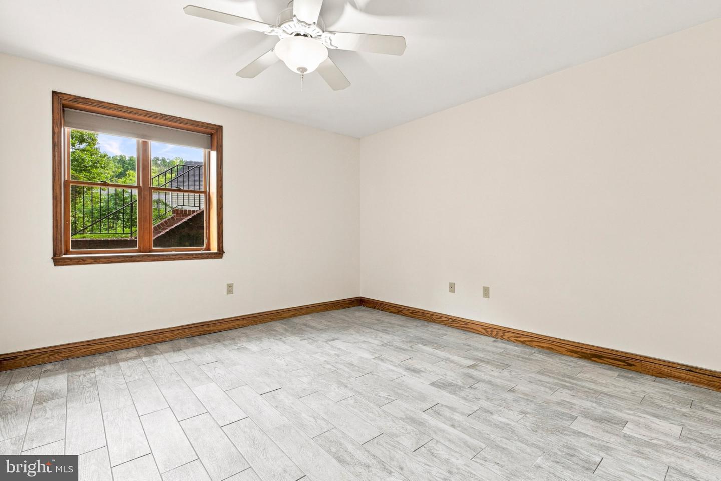 318 Duxbury Rd Property Photo 39