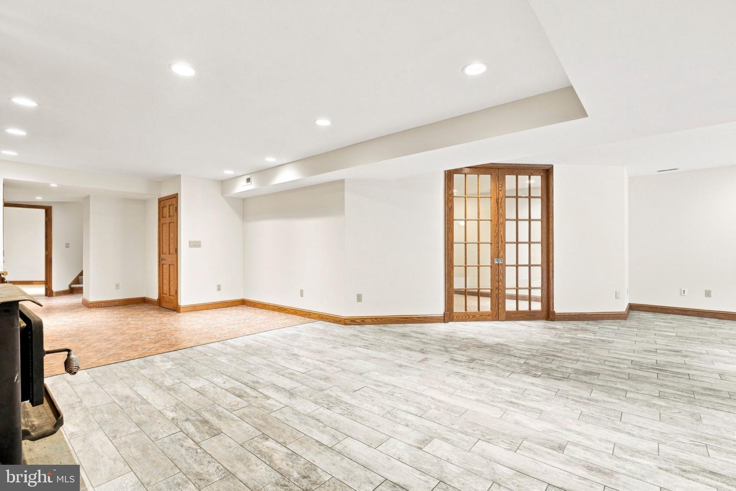 318 Duxbury Rd Property Photo 43