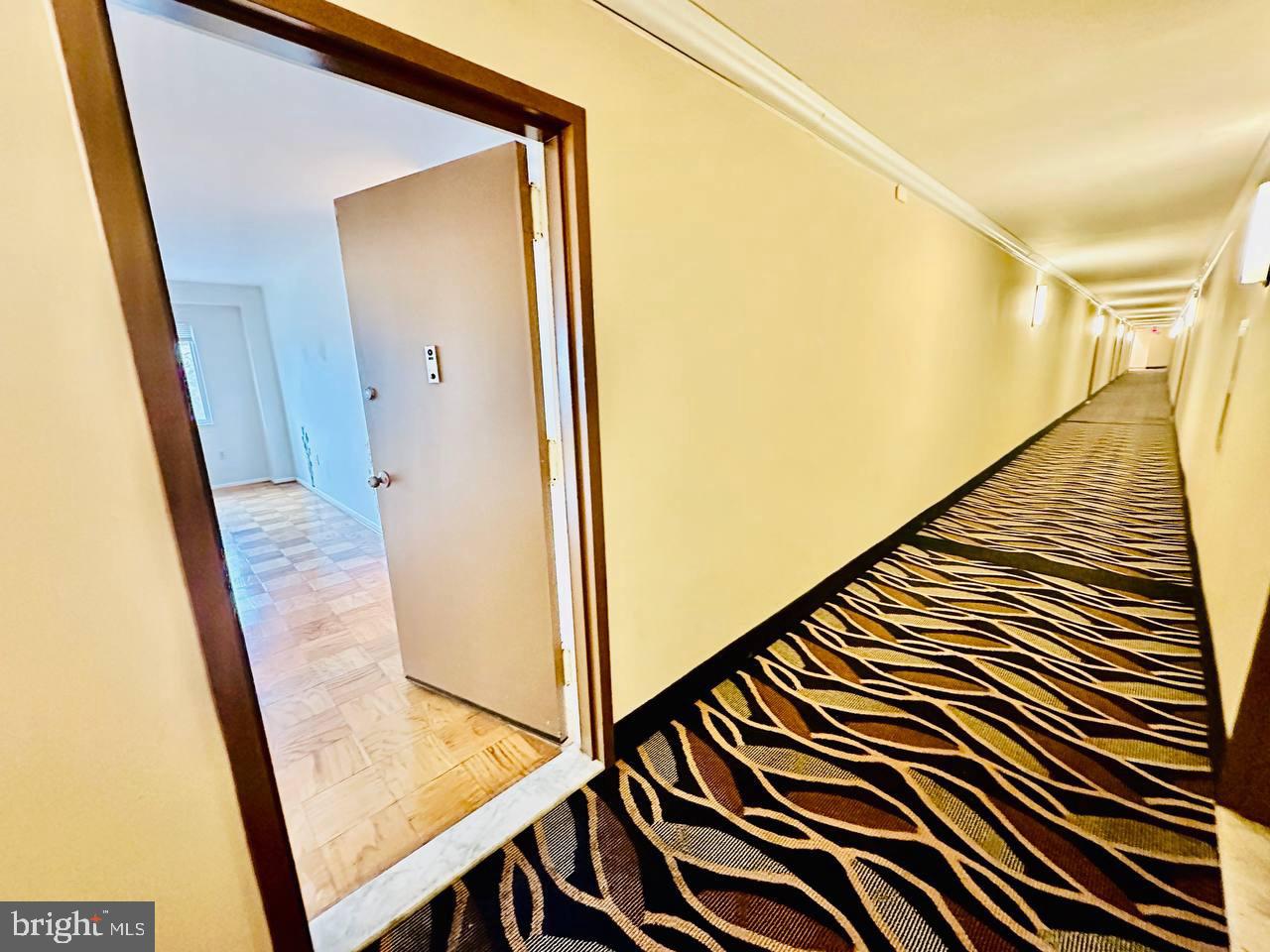 1111 University Blvd W #717-a Property Photo 7