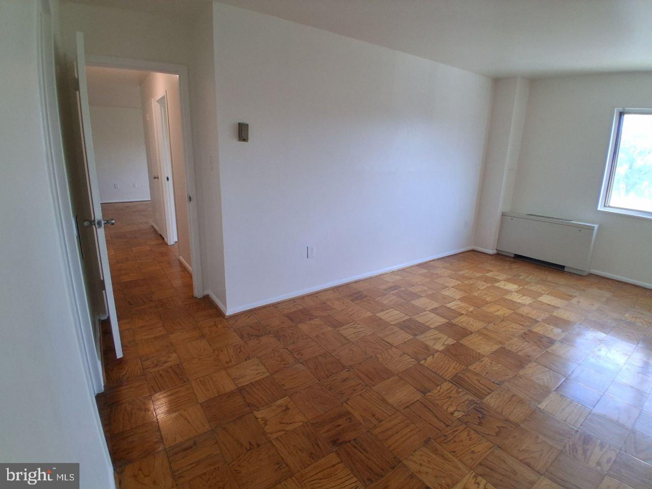 1111 University Blvd W #717-a Property Photo 13