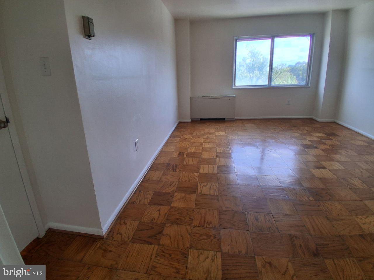 1111 University Blvd W #717-a Property Photo 17