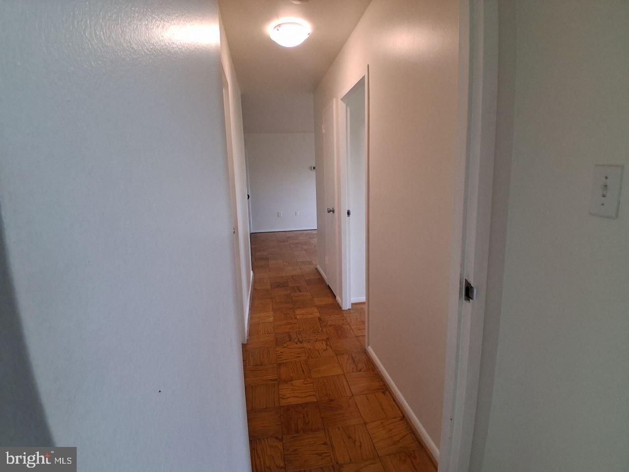 1111 University Blvd W #717-a Property Photo 18