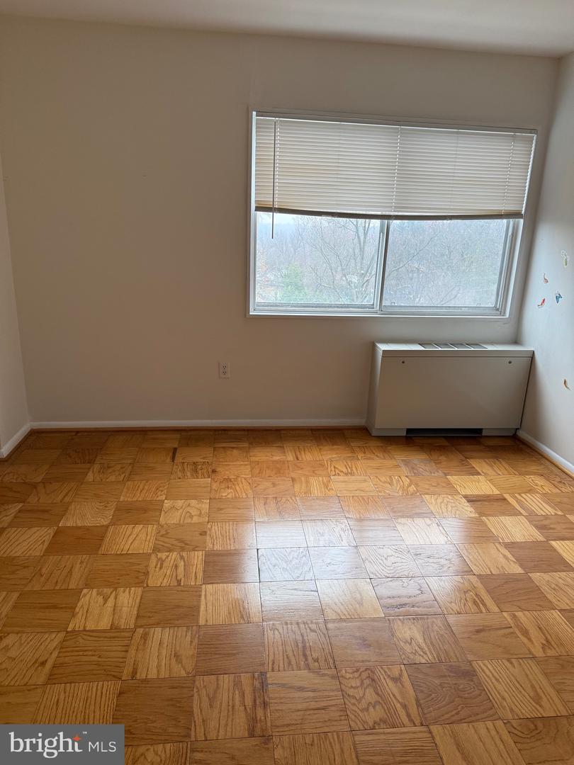 1111 University Blvd W #717-a Property Photo 26
