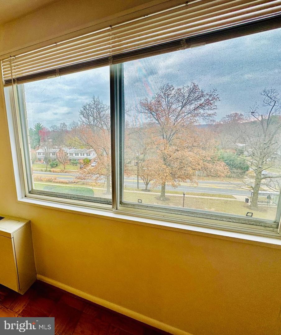 1111 University Blvd W #717-a Property Photo 37