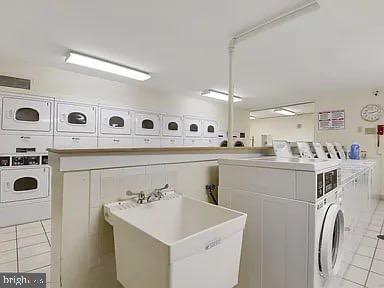 1111 University Blvd W #717-a Property Photo 39