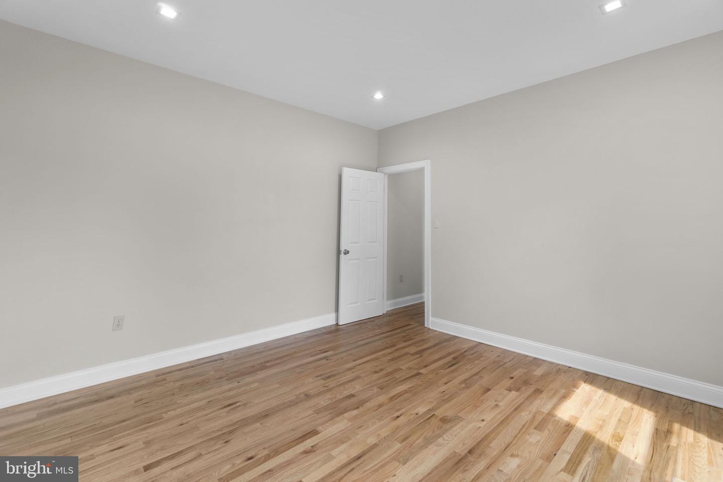 28904 Ridge Property Photo 34