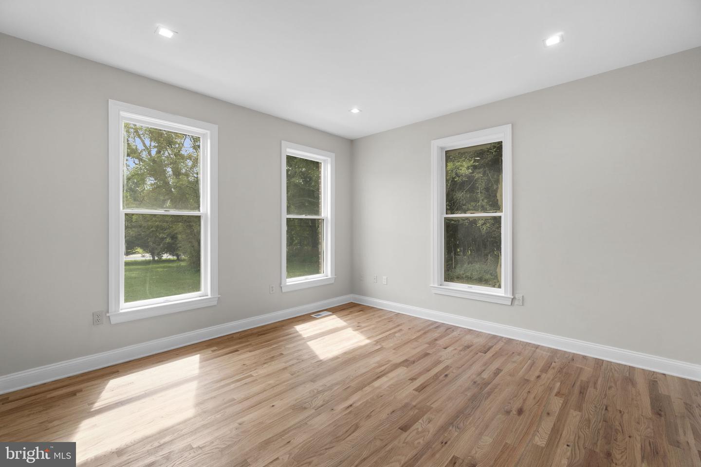 28904 Ridge Property Photo 36