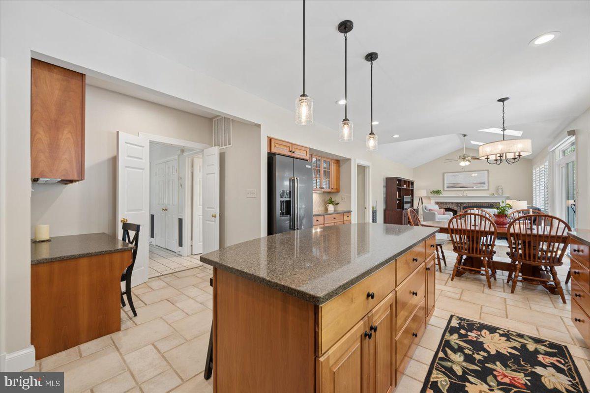 13426 Rippling Brook Dr Property Photo 16