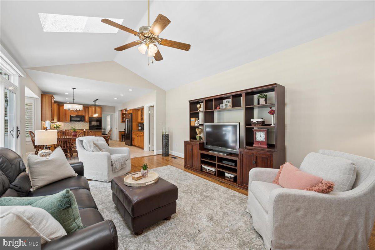 13426 Rippling Brook Dr Property Photo 24