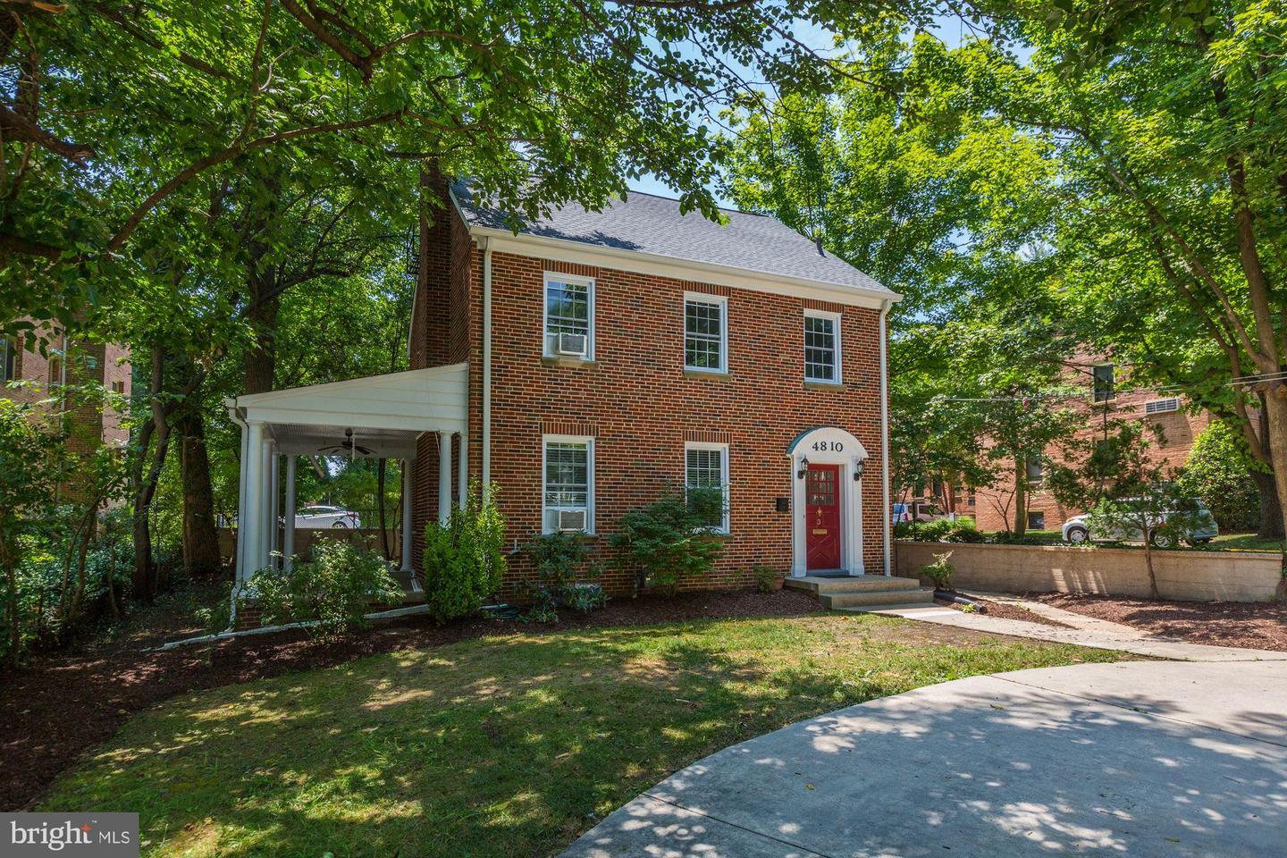 4810 Chevy Chase Dr #2 Property Photo 2