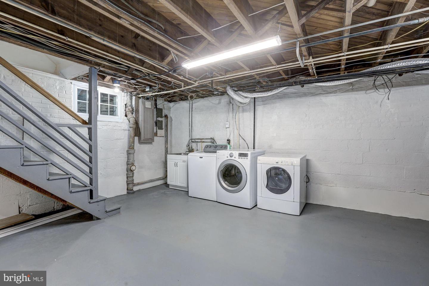 4810 Chevy Chase Dr #2 Property Photo 21