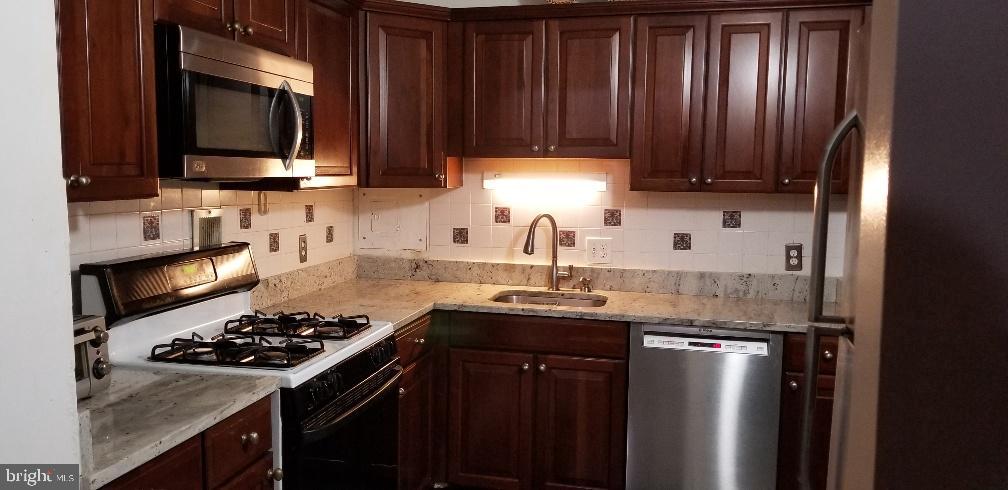8830 Piney Branch Rd #210 Property Photo 8