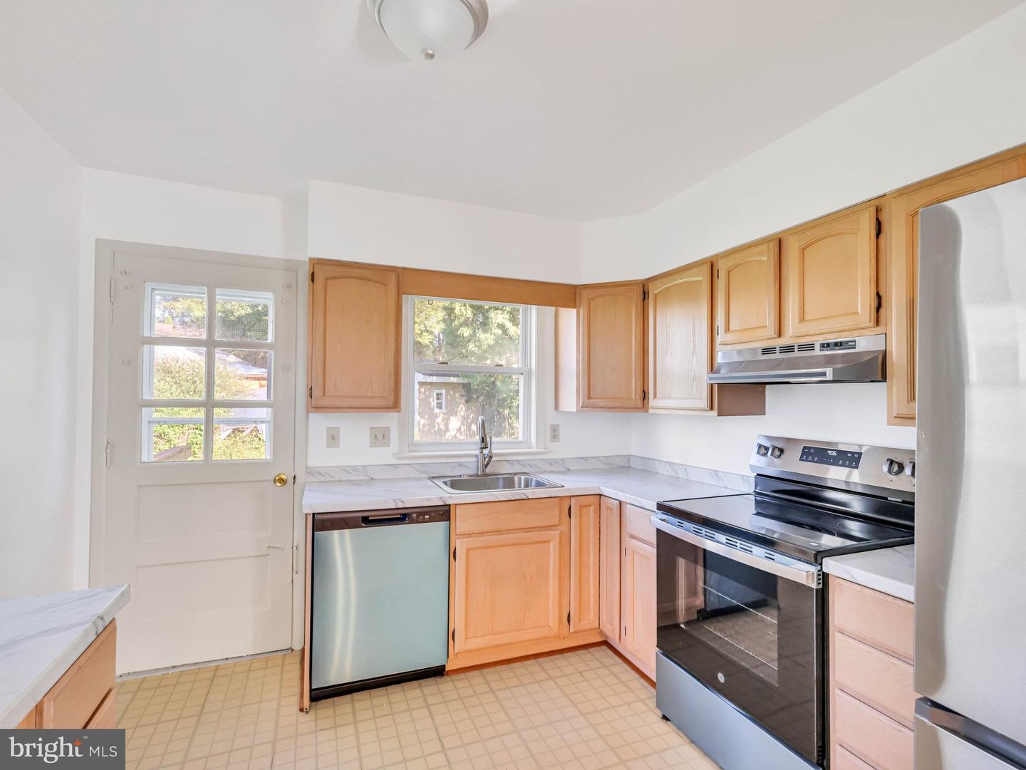 4101 Elizabeth St Property Photo 10