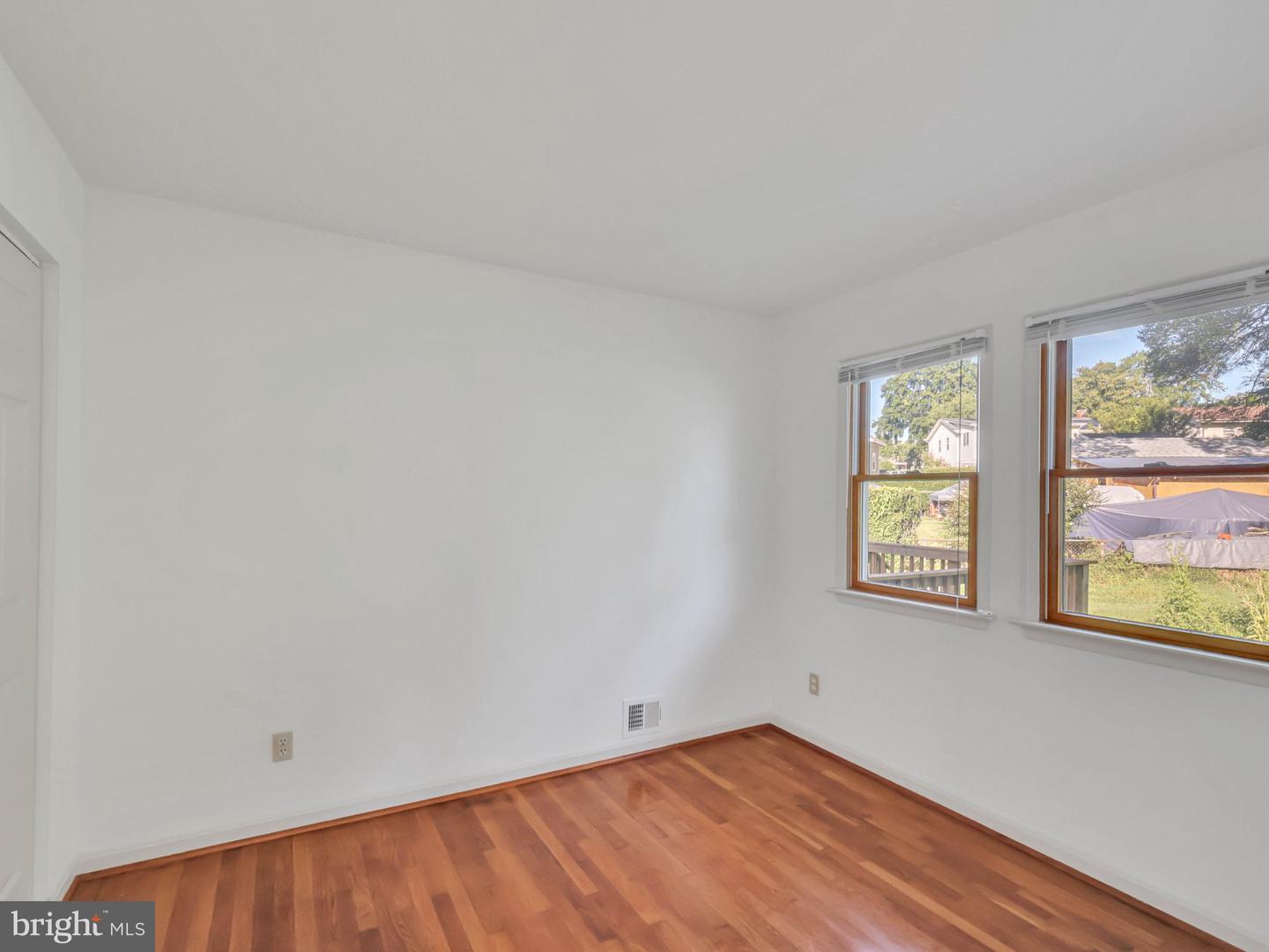 4101 Elizabeth St Property Photo 24